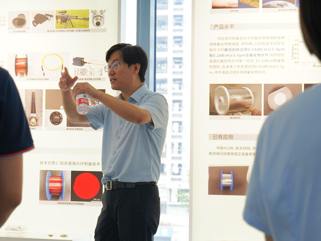 chjt-went-to-hangzhou-optical-research-institute-to-learn-and-exchange-ideas-12.jpg